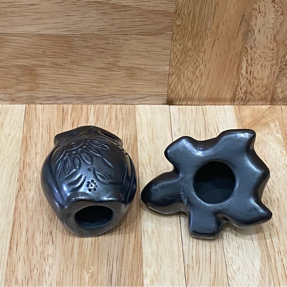 Vintage Black Ceramic Owl and Turtle Mini Figurine - Picture 10 of 10
